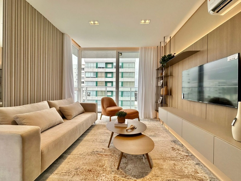 APARTAMENTO DE 3 DORMITORIOS MOBILIADO E DECORADO: 2ª foto da galeria de imagens do imóvel