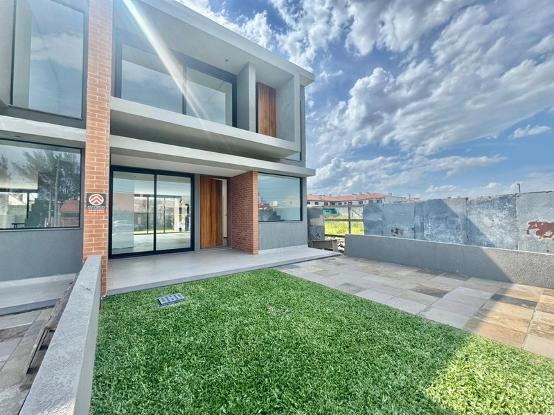 Casa à Venda – 3 Suítes | Rua Encantado – Bairro Zona Nova: 4ª foto da galeria de imagens do imóvel