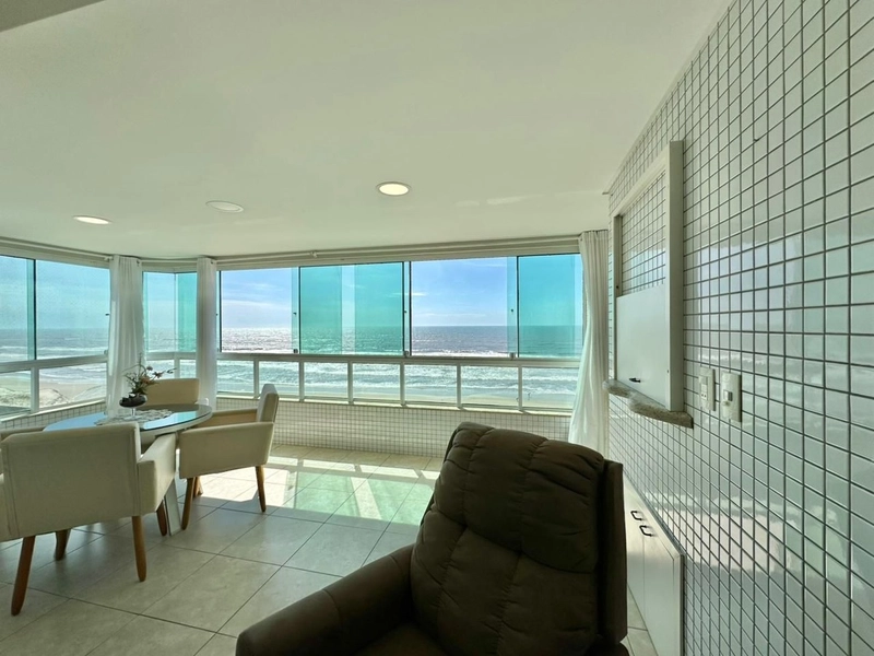 APARTAMENTO À VENDA  BEIRA MAR: 7ª foto da galeria de imagens do imóvel