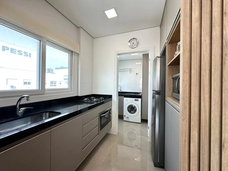 APARTAMENTO À VENDA , SACADA DE FRENTE: 8ª foto da galeria de imagens do imóvel