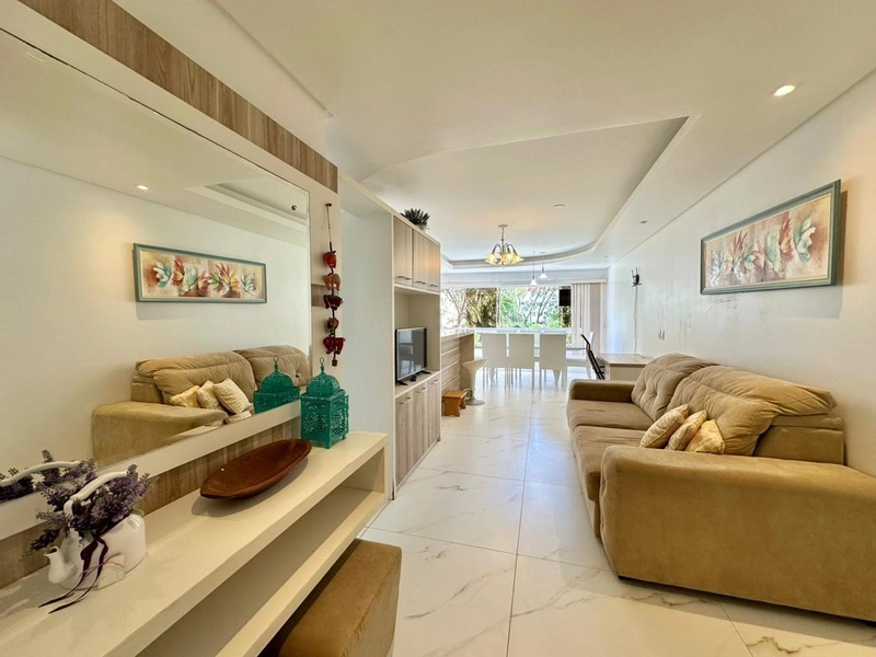 APARTAMENTO À VENDA , DE FRENTE COM TERRAÇO…