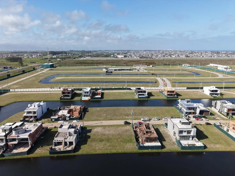CONDOMÍNIO ZEN LOTE DE ESQUINA E FUNDOS LAGO À VENDA: 18ª foto da galeria de imagens do imóvel
