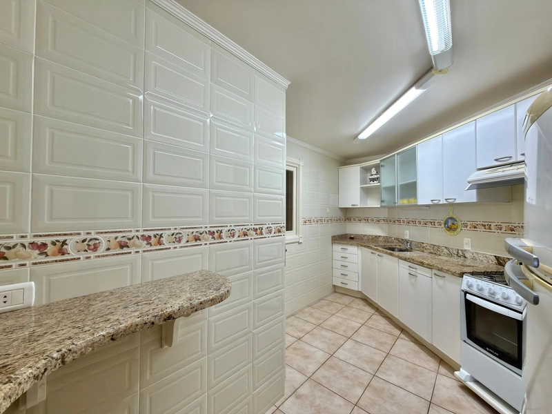 APARTAMENTO À VENDA BEIRA MAR / PRAÇA DO FAROL: 16ª foto da galeria de imagens do imóvel