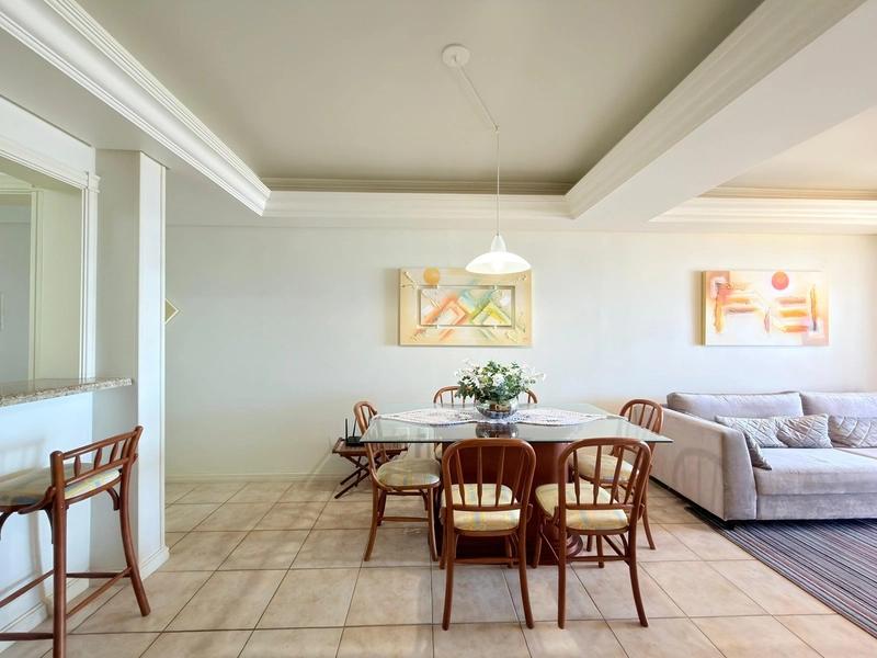 APARTAMENTO À VENDA BEIRA MAR / PRAÇA DO FAROL: 11ª foto da galeria de imagens do imóvel