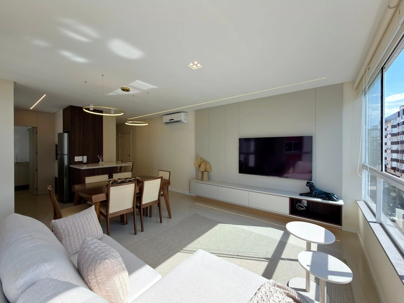 APARTAMENTO A VENDA : PRÓXIMO AO MAR: 2ª foto da galeria de imagens do imóvel