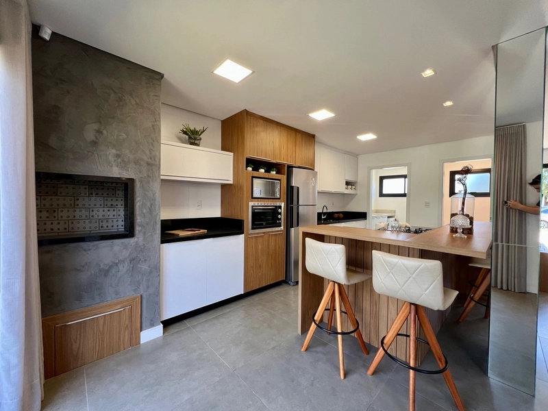 SOBRADO MOBILIADO E DECORADO A POUCOS METROS DO MAR: 10ª foto da galeria de imagens do imóvel