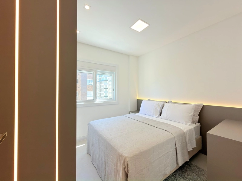 APARTAMENTO À VENDA, POUCOS PASSOS DO MAR!: 21ª foto da galeria de imagens do imóvel