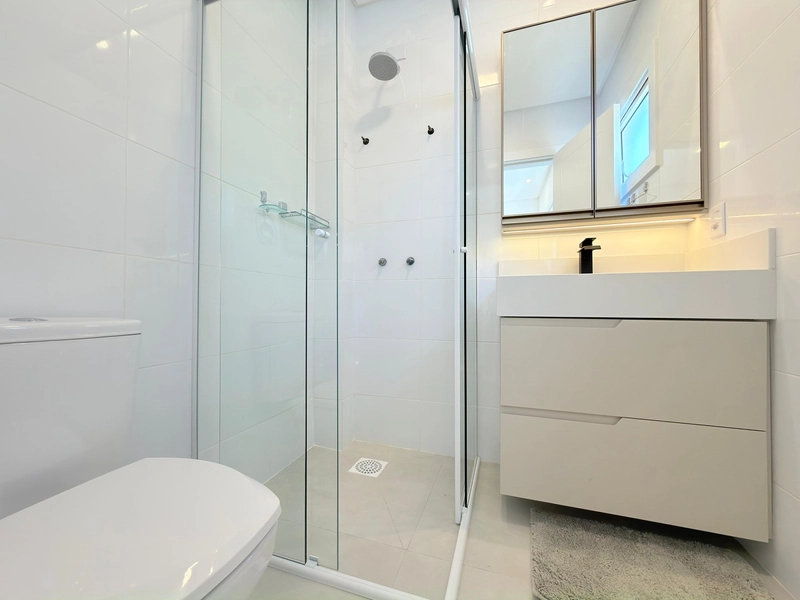 APARTAMENTO À VENDA, POUCOS PASSOS DO MAR!: 26ª foto da galeria de imagens do imóvel