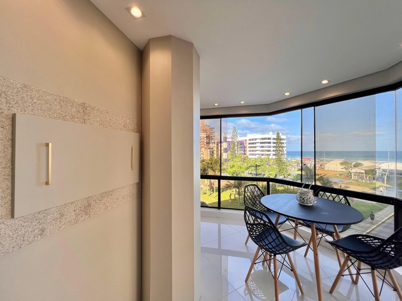 VISTA ETERNA PARA O MAR E PARA PRAÇA DO FAROL: 5ª foto da galeria de imagens do imóvel