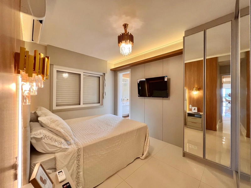 VISTA ETERNA PARA O MAR E PARA PRAÇA DO FAROL: 23ª foto da galeria de imagens do imóvel