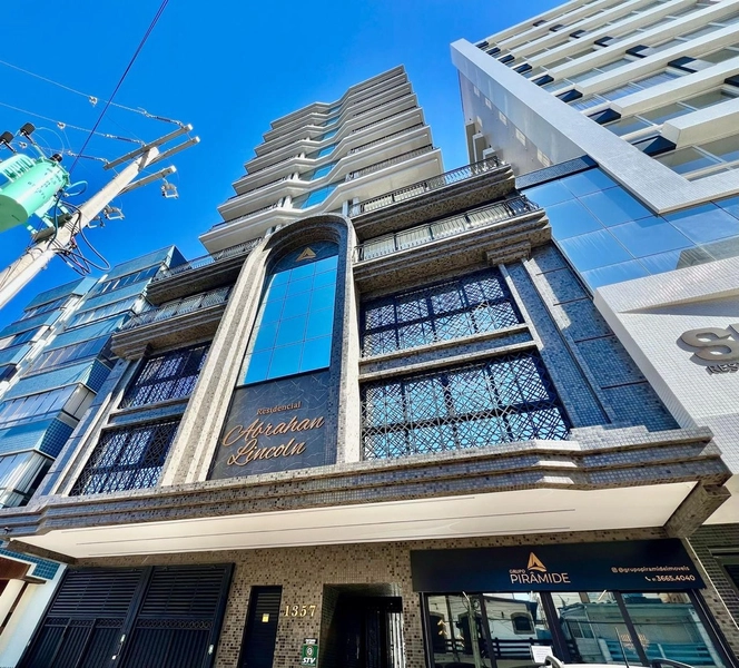 Apartamento moderno com vista para o mar : 25ª foto da galeria de imagens do imóvel