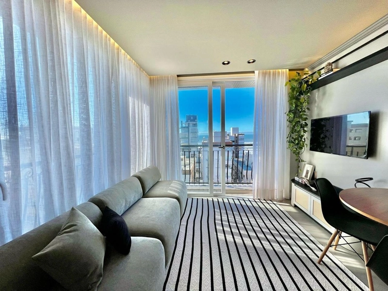 Apartamento moderno com vista para o mar : 7ª foto da galeria de imagens do imóvel