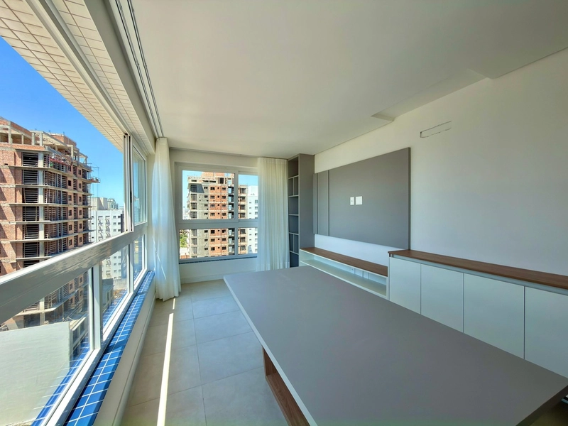 APARTAMENTO A VENDA COM VISTA PARA O MAR: 2ª foto da galeria de imagens do imóvel