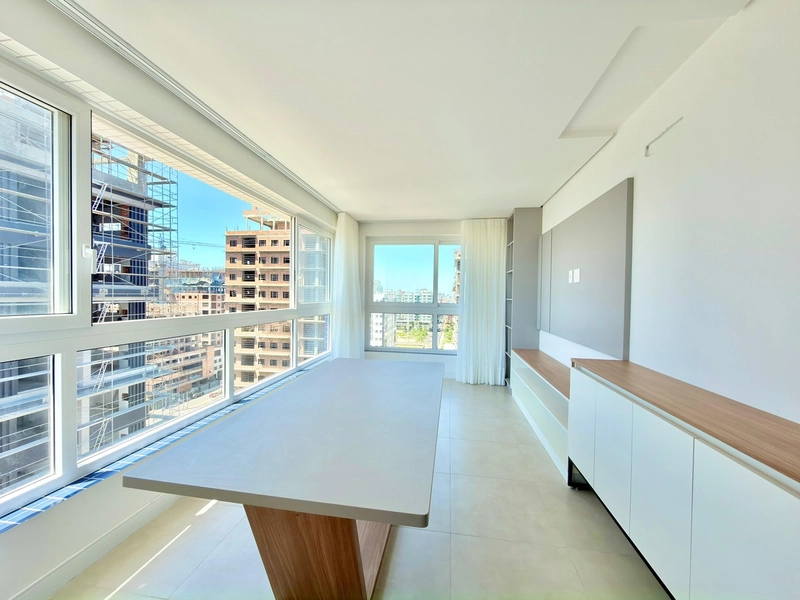 APARTAMENTO A VENDA COM VISTA PARA O MAR: 3ª foto da galeria de imagens do imóvel