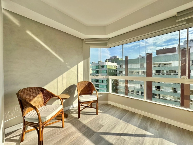 APARTAMENTO DE 03 DORMITÓRIOS NA AV. UBIRAJA: 3ª foto da galeria de imagens do imóvel