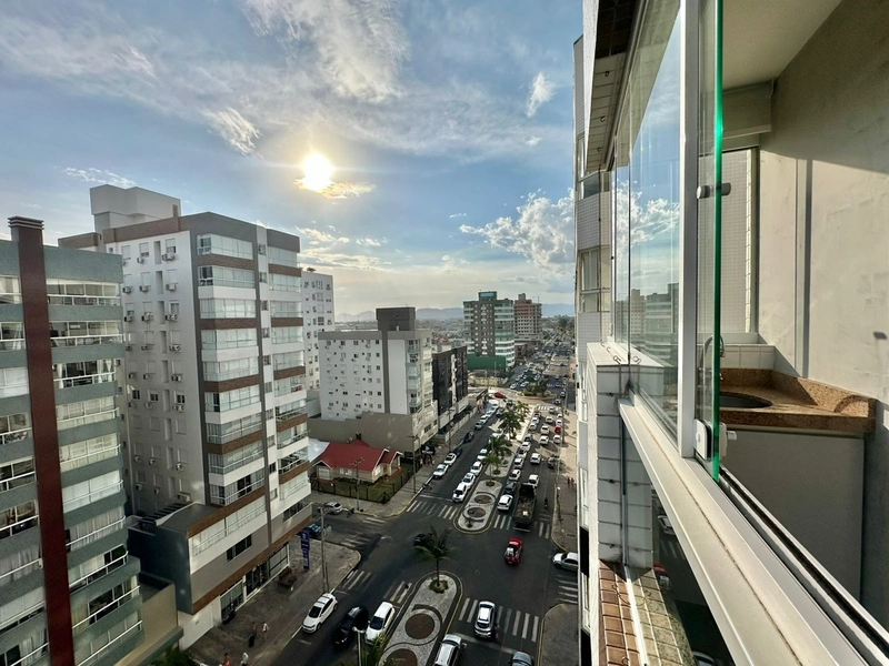 APARTAMENTO DE 03 DORMITÓRIOS NA AV. UBIRAJA: 7ª foto da galeria de imagens do imóvel