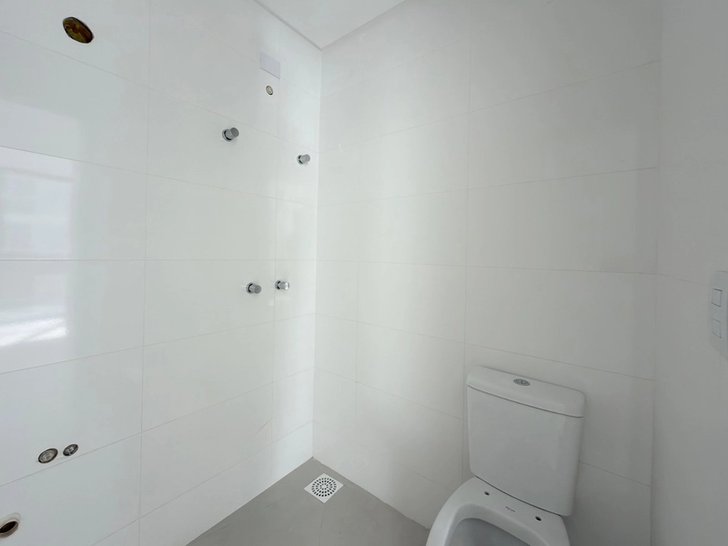 APARTAMENTO À VENDA COM SACADA DE FRENTE!!!: 10ª foto da galeria de imagens do imóvel