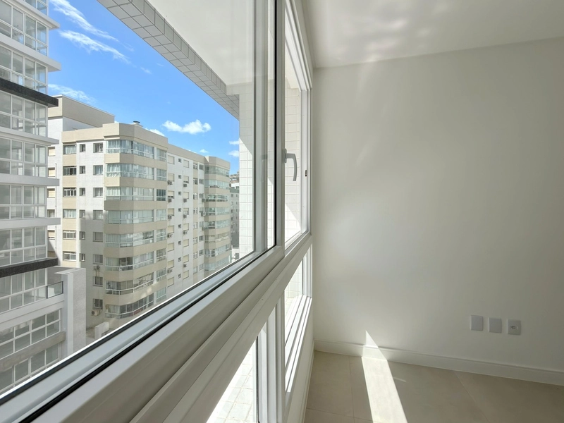 APARTAMENTO À VENDA COM SACADA DE FRENTE!!!: 4ª foto da galeria de imagens do imóvel