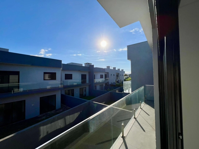 APTO VISTA COM VISTA MAR: 14ª foto da galeria de imagens do imóvel