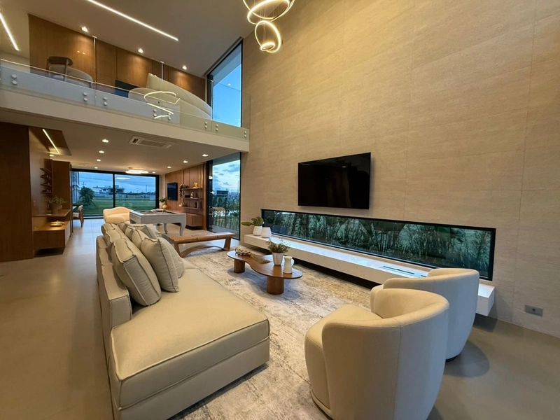 Sobrado com 411m2 a beira lago mobiliado e decorado: 14ª foto da galeria de imagens do imóvel