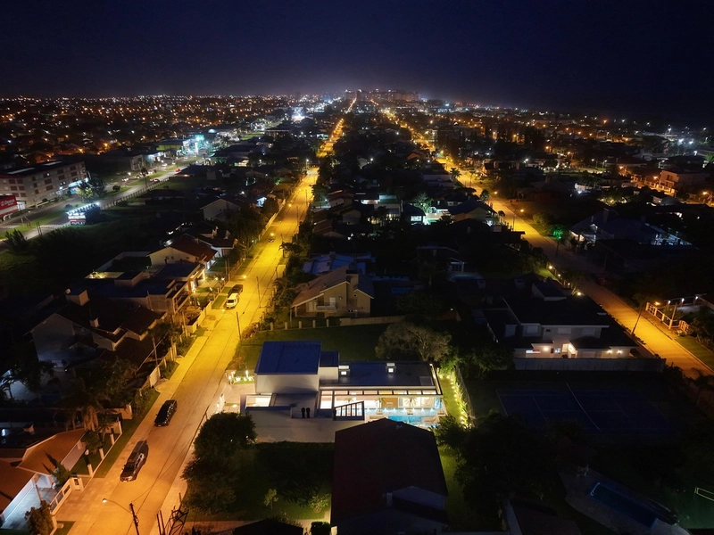 Sofisticação, exclusividade e arquitetura contemporânea: 60ª foto da galeria de imagens do imóvel