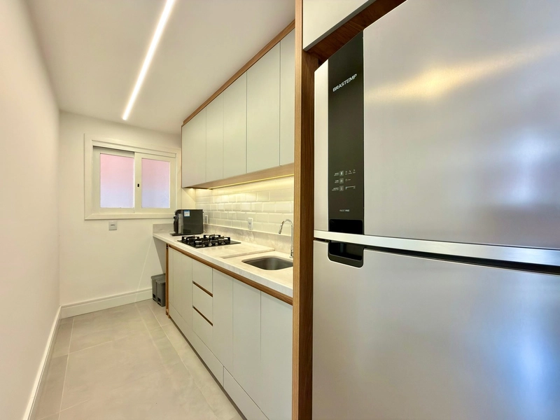 APARTAMENTO ESPAÇOSO, TOTALMENTE REFORMADO, PRONTO PARA USUFRUIR!: 10ª foto da galeria de imagens do imóvel