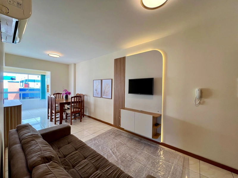 1 DORMITORIO MOBILIADO DE FRENTE COM CHURRASQUEIRA E VAGA DE GARAGEM