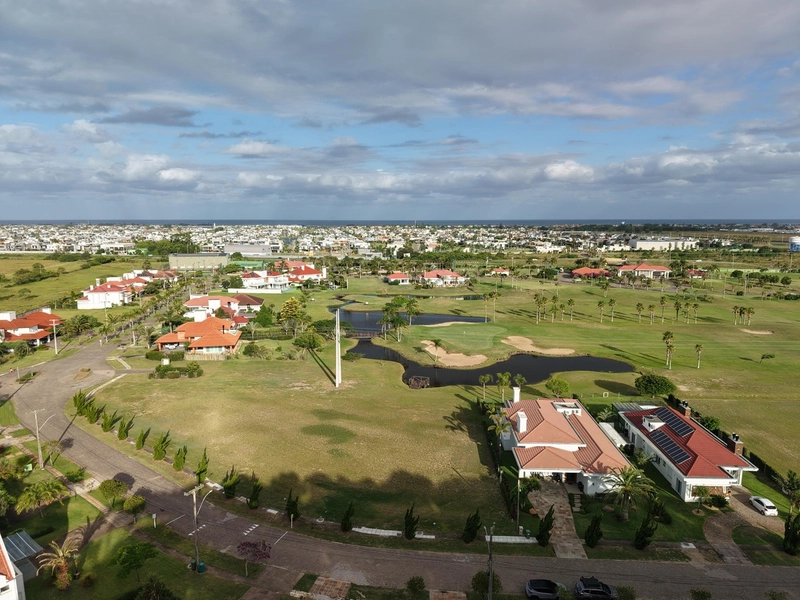SUPER LOTE À VENDA!!! CONDOMÍNIO GREEN VILLAGE: 2ª foto da galeria de imagens do imóvel