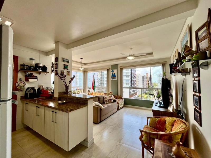 Em uma localização impar a poucos metros do mar