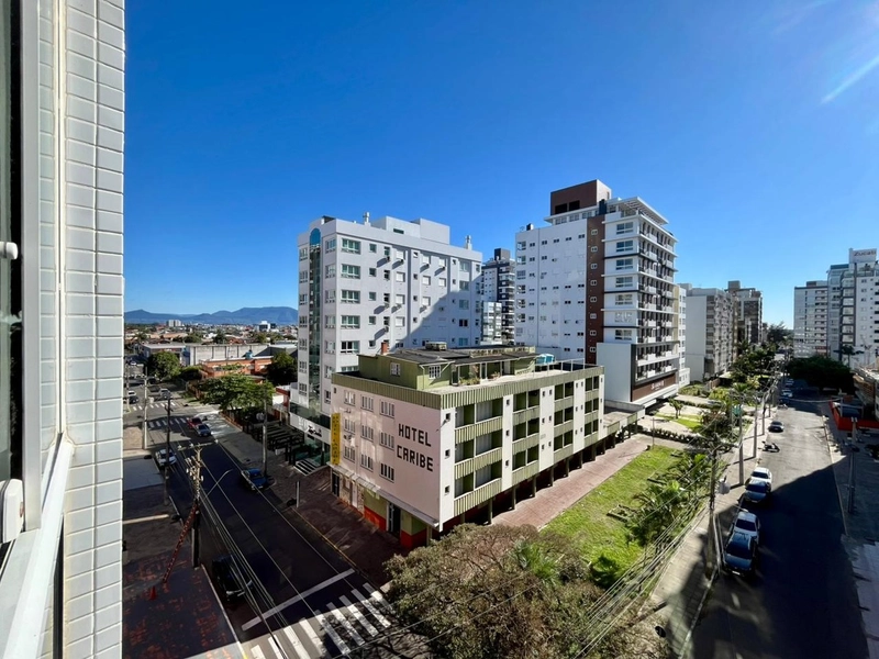 Em uma localização impar a poucos metros do mar: 16ª foto da galeria de imagens do imóvel
