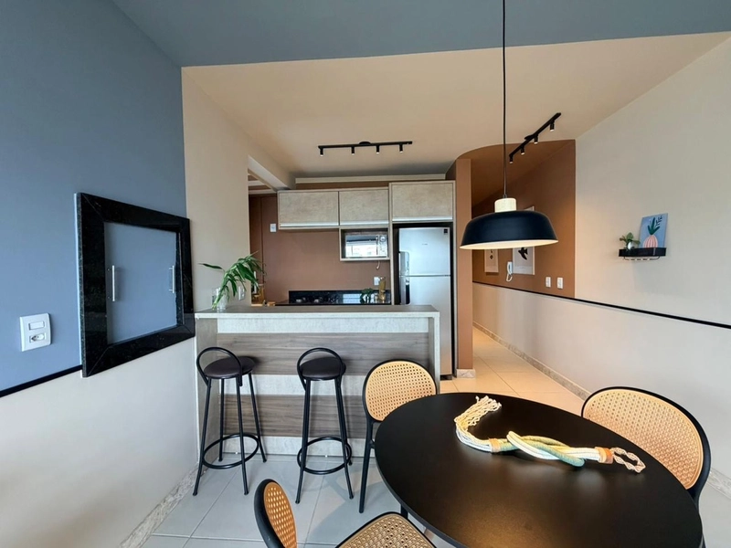 Apartamento Decorado - 2 Dorms - Vista Mar e Praça Surdos e Mudos: 4ª foto da galeria de imagens do imóvel