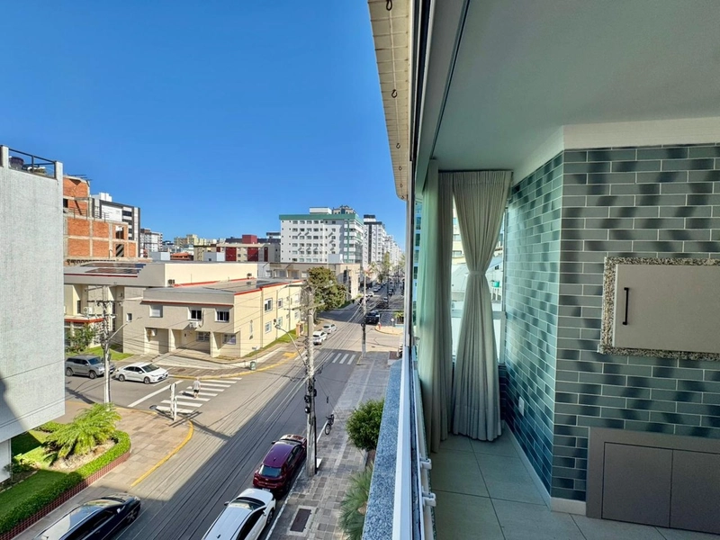 LINDO IMÓVEL NO CORAÇÃO DA CIDADE: 7ª foto da galeria de imagens do imóvel