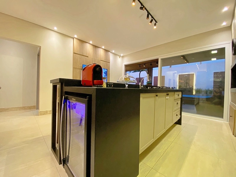 CASA NO CENTRO DE XANGRILA: 25ª foto da galeria de imagens do imóvel