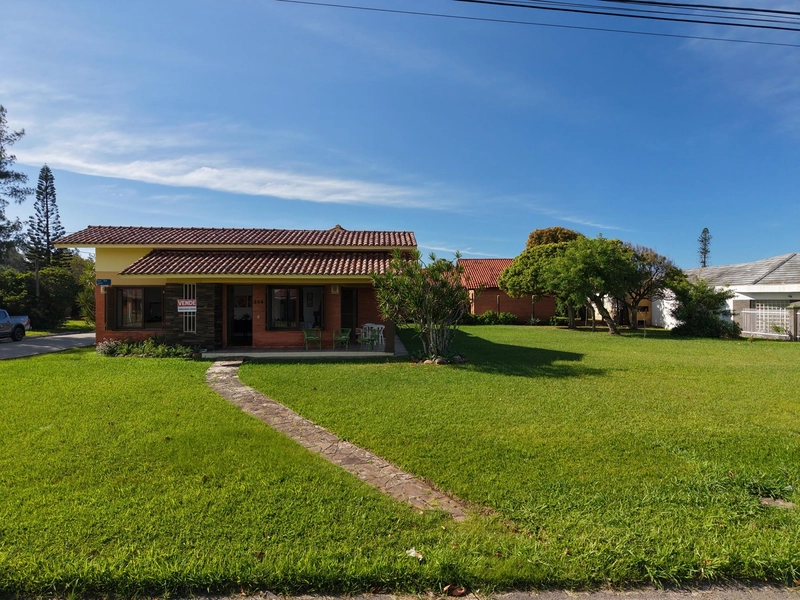 CASA EM SUPER LOTE  VENDA CENTRO  E PRÓXIMO AO BEIRA MAR XANGRI-LÁ: 1ª foto da galeria de imagens do imóvel