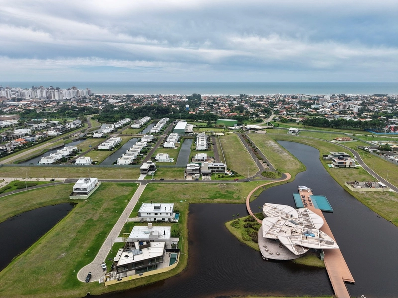 TERRENO À VENDA NO CONDOMÍNIO LOTUS: 6ª foto da galeria de imagens do imóvel