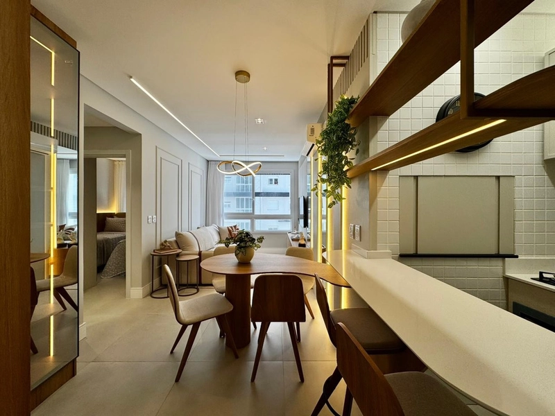 Apartamento Decorado a uma Quadra do Mar