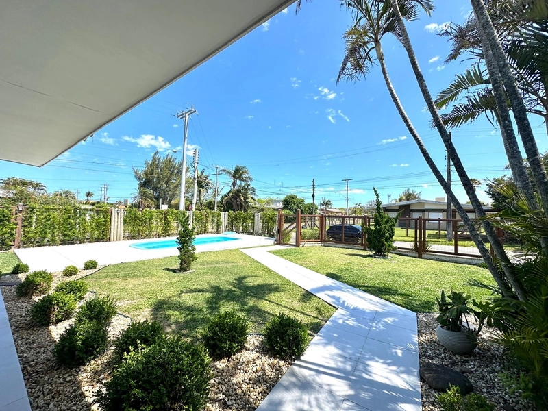 CASA EM ATLANTIDA COM AMPLO: 1ª foto da galeria de imagens do imóvel