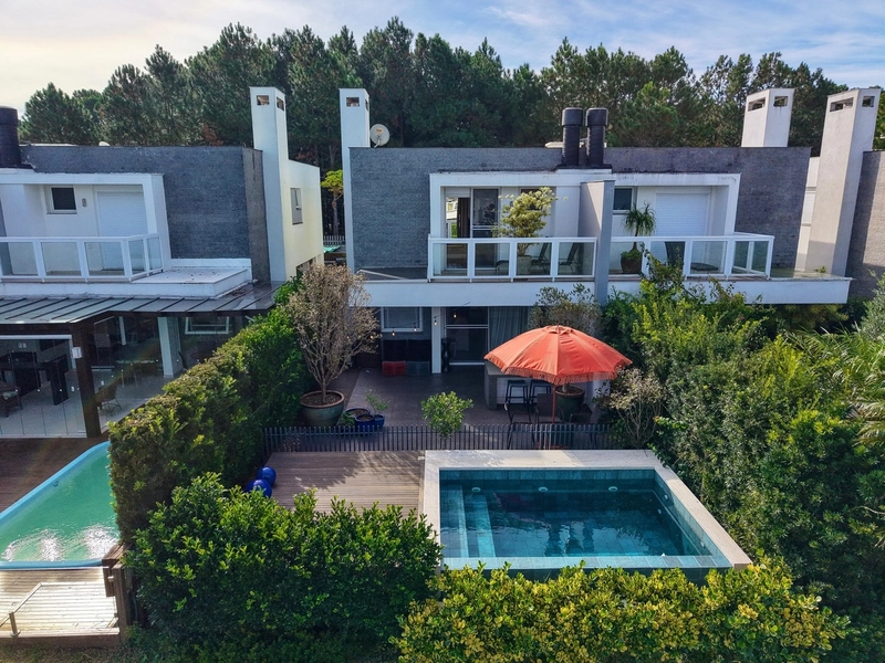 CASA À VENDA  CONDOMÍNIO ROSSI: 39ª foto da galeria de imagens do imóvel