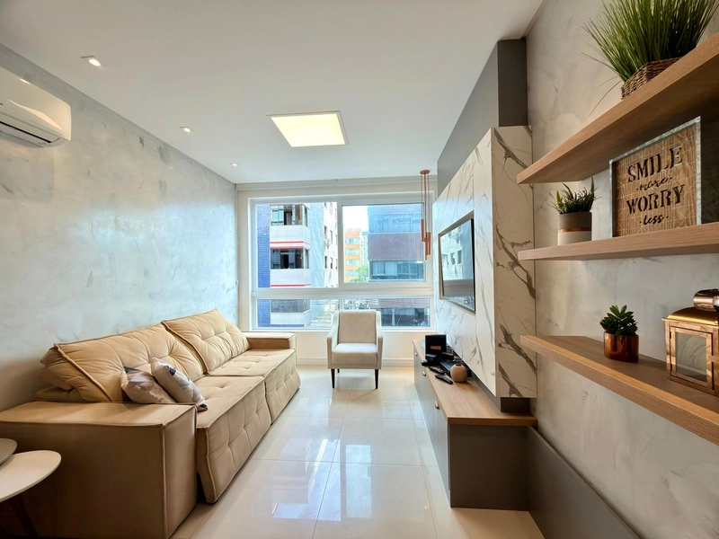 APARTAMENTO À VENDA SACADA DE FRENTE