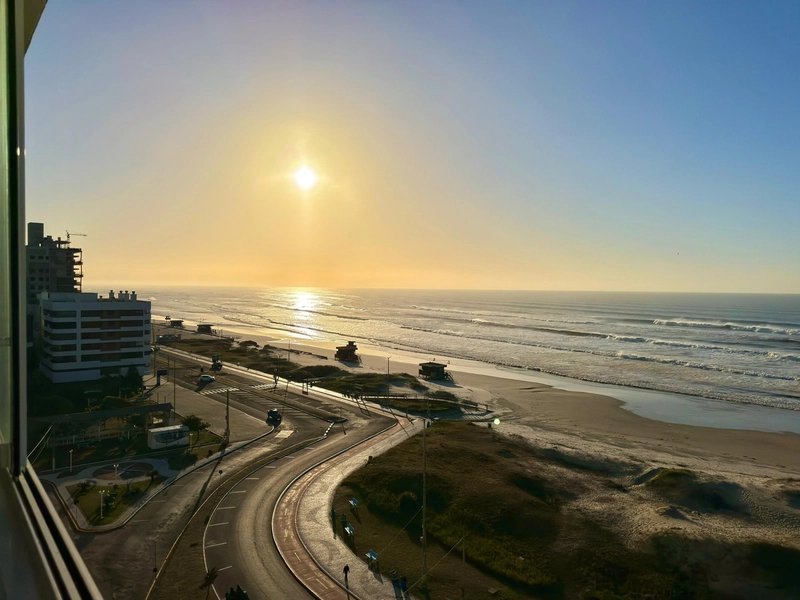 APARTAMENTO À VENDA NA BEIRA MAR DE CAPÃO DA CANOA - NOVIDADE: 8ª foto da galeria de imagens do imóvel