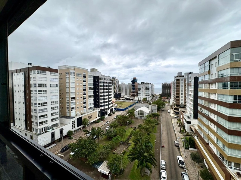 3 QUARTOS FRENTE LESTE E FRENTE PRAÇA EM CAPÃO DA CANOA!: 5ª foto da galeria de imagens do imóvel