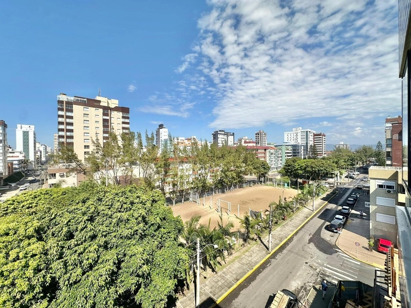 APTO À VENDA FRENTE PRAÇA E VISTA MAR | COM SACADA SEPARADA: 4ª foto da galeria de imagens do imóvel