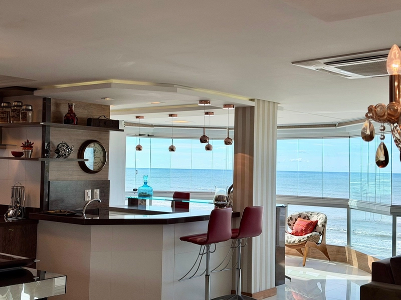 RARIDADE NO MERCADO À VENDA APARTAMENTO DE FRENTE PARA O MAR: 20ª foto da galeria de imagens do imóvel