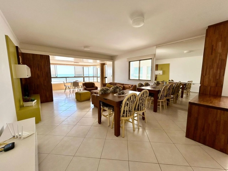 APARTAMENTO  COM VISTA ETERNA PARA O MAR: 12ª foto da galeria de imagens do imóvel