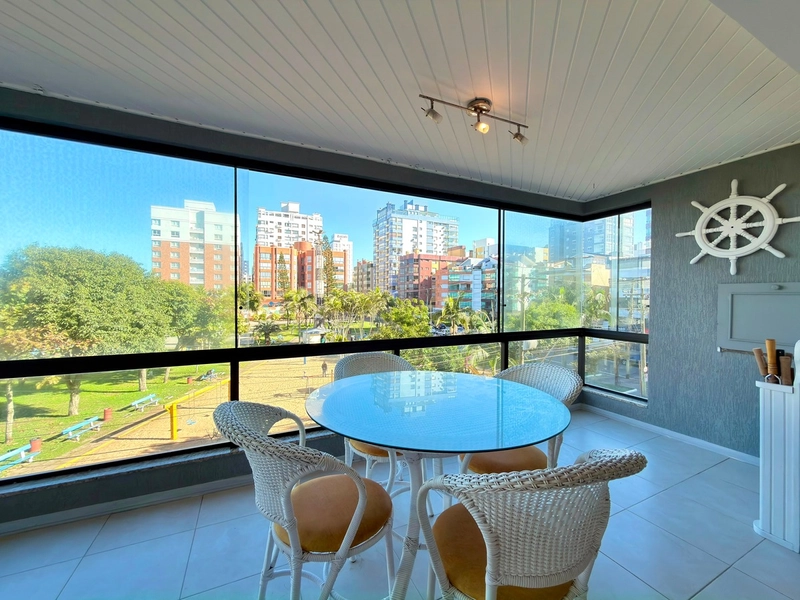 APARTAMENTO VISTA MAR E VISTA PRAÇA DO FAROL: 8ª foto da galeria de imagens do imóvel