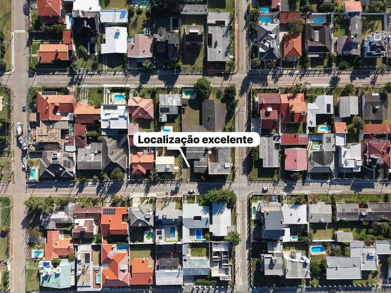 CASA À VENDA EM ATLÂNTIDA: 8ª foto da galeria de imagens do imóvel