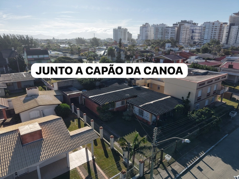 CASA À VENDA EM ATLÂNTIDA: 1ª foto da galeria de imagens do imóvel