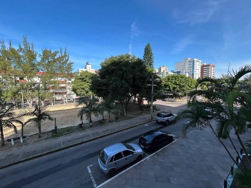 : 2ª foto da galeria de imagens do imóvel