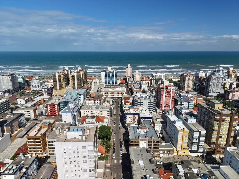 NO CENTRO DA CIDADE: 32ª foto da galeria de imagens do imóvel