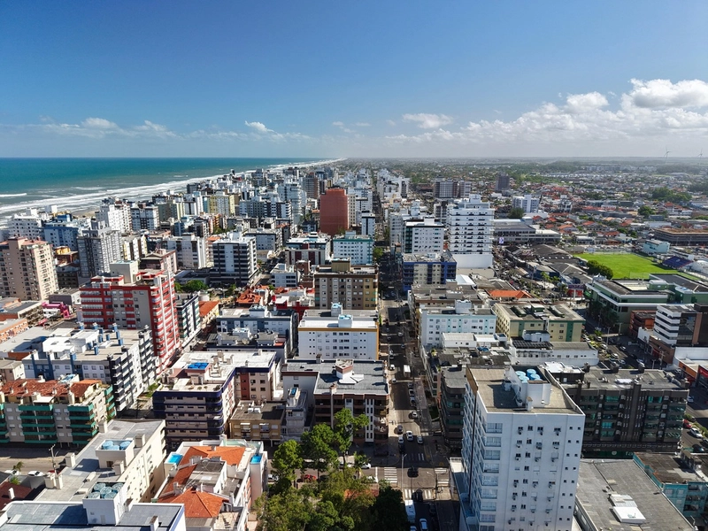 NO CENTRO DA CIDADE: 33ª foto da galeria de imagens do imóvel
